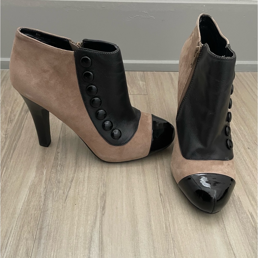 Gianni Bini Suede and leather Booties